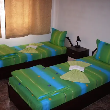 Georgievi 3* Pomorie