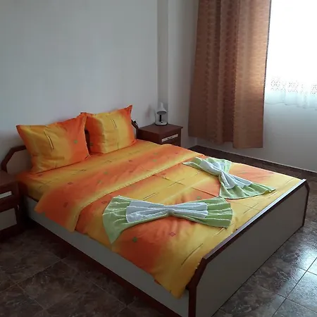 Georgievi Gasthuis 3*