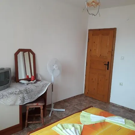 Georgievi 3* Pomorie